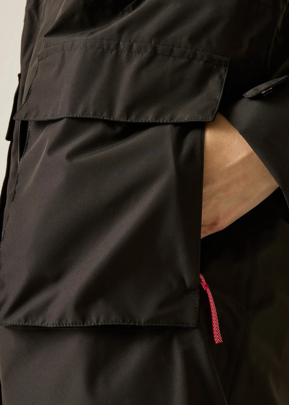 Regatta Long Cath Kidston Waterproof Shell Jacket Black Hackney Rose - 10 Image 6