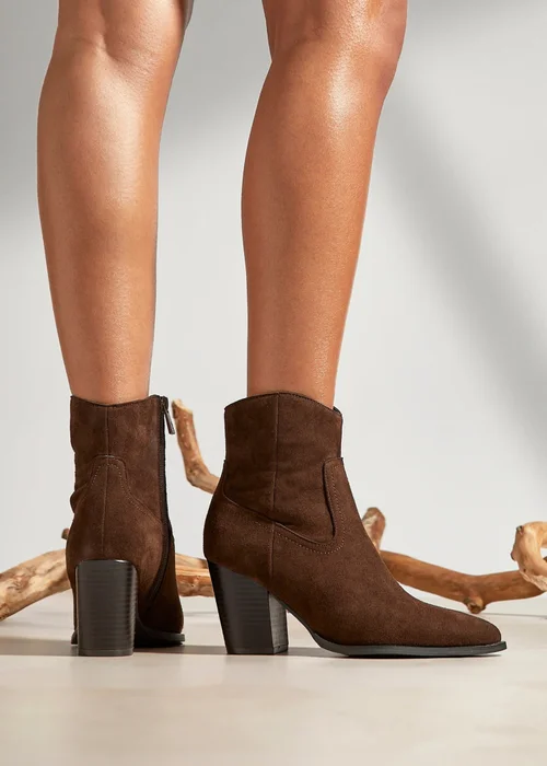 Linzi Canyon Brown Suede Leather Western Ankle Boots - Size 5 Image 1