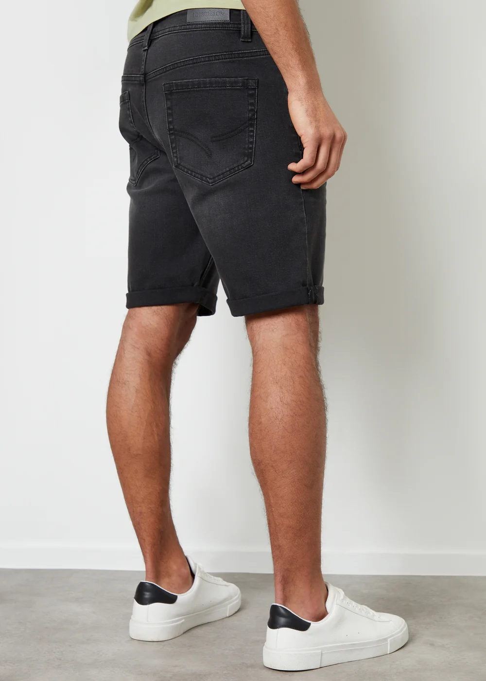 Threadbare Grey Turn Up Denim Shorts - 34 Image 2