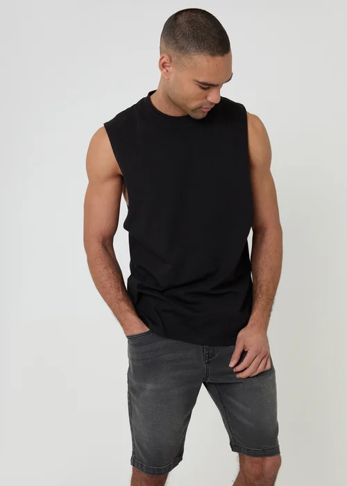 Threadbare Grey Turn Up Denim Shorts - 34 Image 3