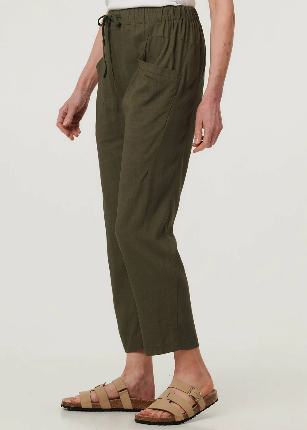 Izabel London Sage Drawstring Tie Front Relaxed Trousers - 14 Image 3