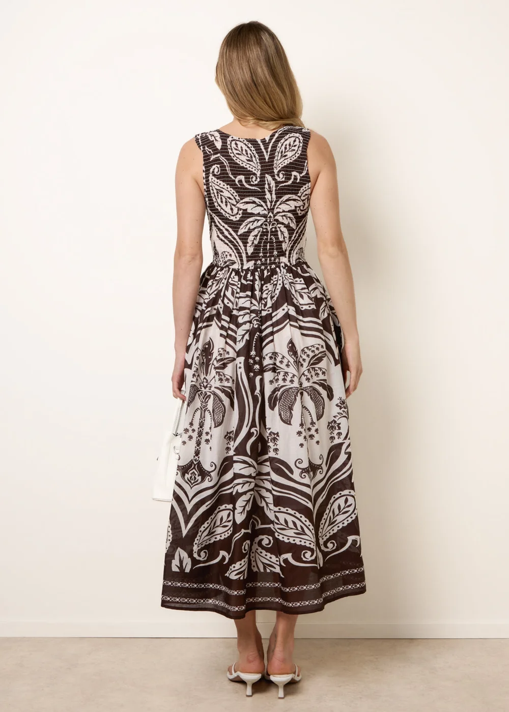Blue Vanilla Brown Sleeveless Shirred Dress - S/M Image 4