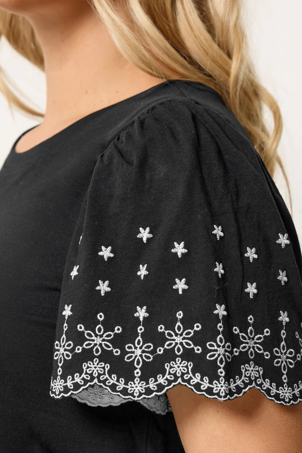 Yours Curve Black Embroidered Sleeve T-Shirt - 22-24 Image 4