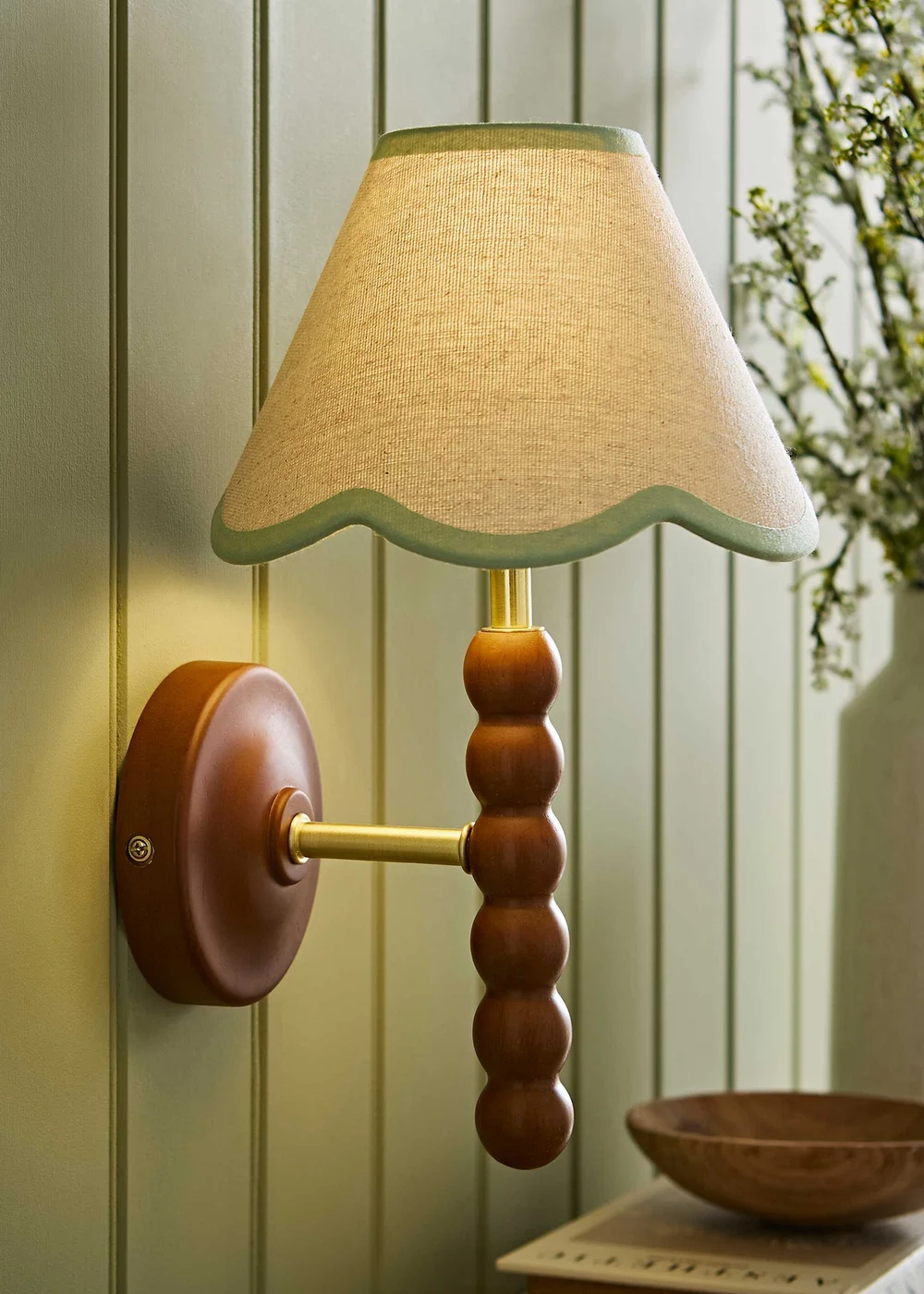 ValueLights Bobble Walnut Wall Light with Green Trim Scallop Shade - One Size Image 4