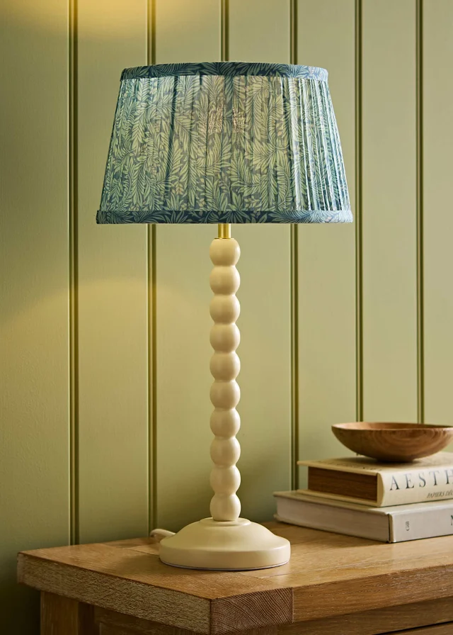 ValueLights Bobble Cream Table Lamp with Leaf Pleated Shade