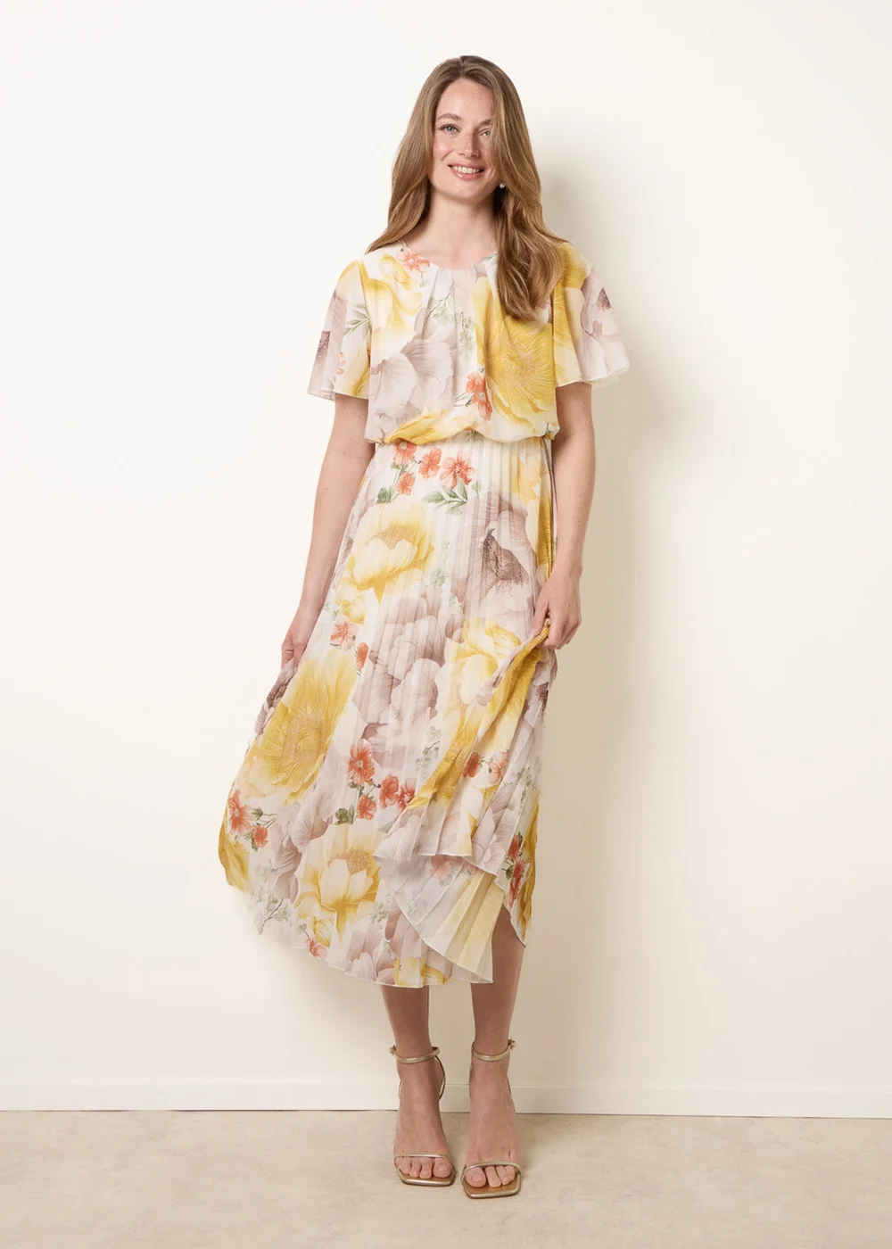 Blue Vanilla Yellow Pleated Scoop Neck Short Sleeve Floral Dress - S Image 2