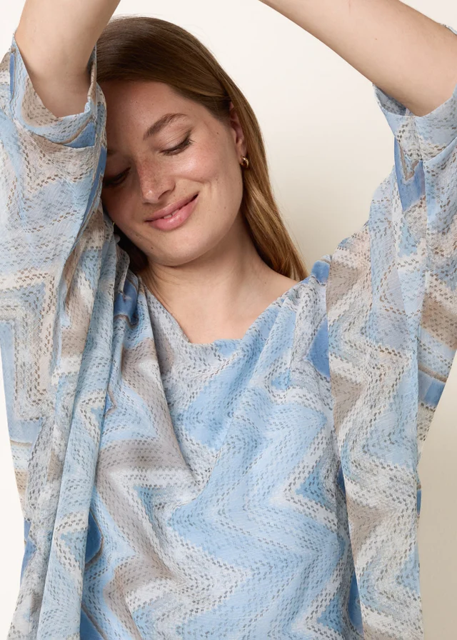 Blue Vanilla Blue Zig Zag Round Neck Oversized Top