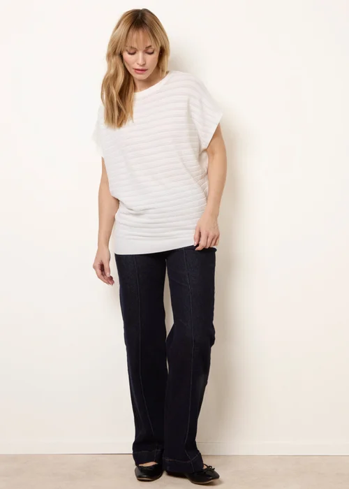 Blue Vanilla Ivory Textured Sleeveless Knit Top - M/L Image 2