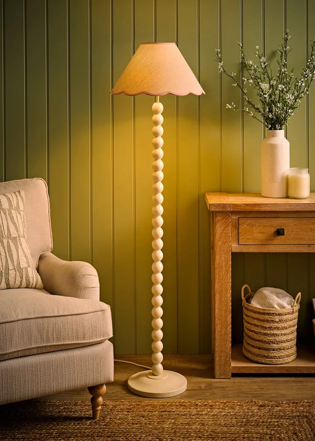 ValueLights Bobble Cream Floor Lamp with Pink Trim Scallop Shade