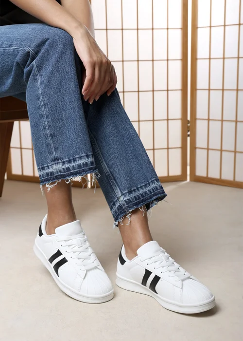 Where's That From Yamileth White Black Stripe Panel Detailed Trainer - 4 Image 2