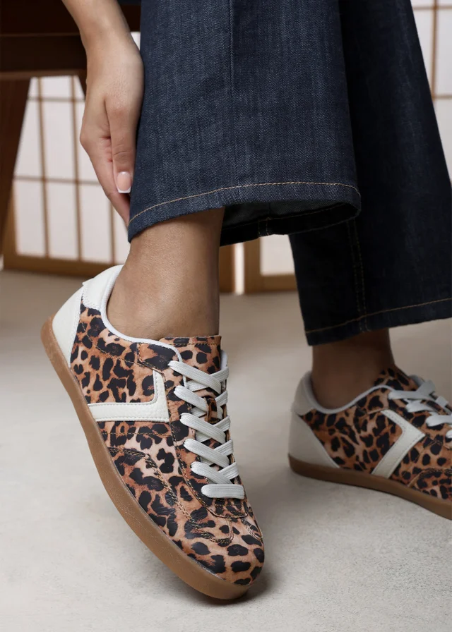 Where's That From Ensley Brown Leo Low Profile Panel Detailed Trainer