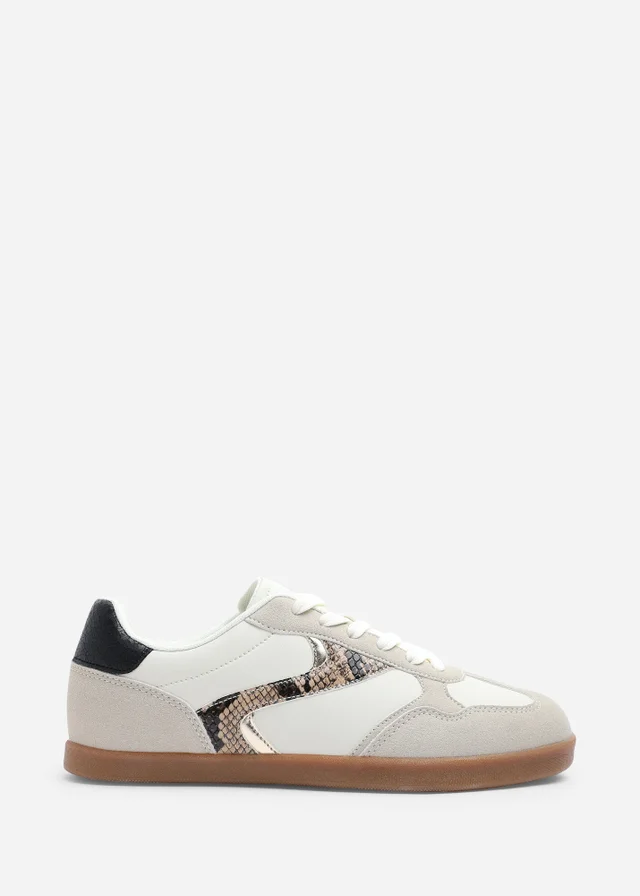 Where's That From Anaiah White Snake Low Profile Side Panel Detailed Trainer