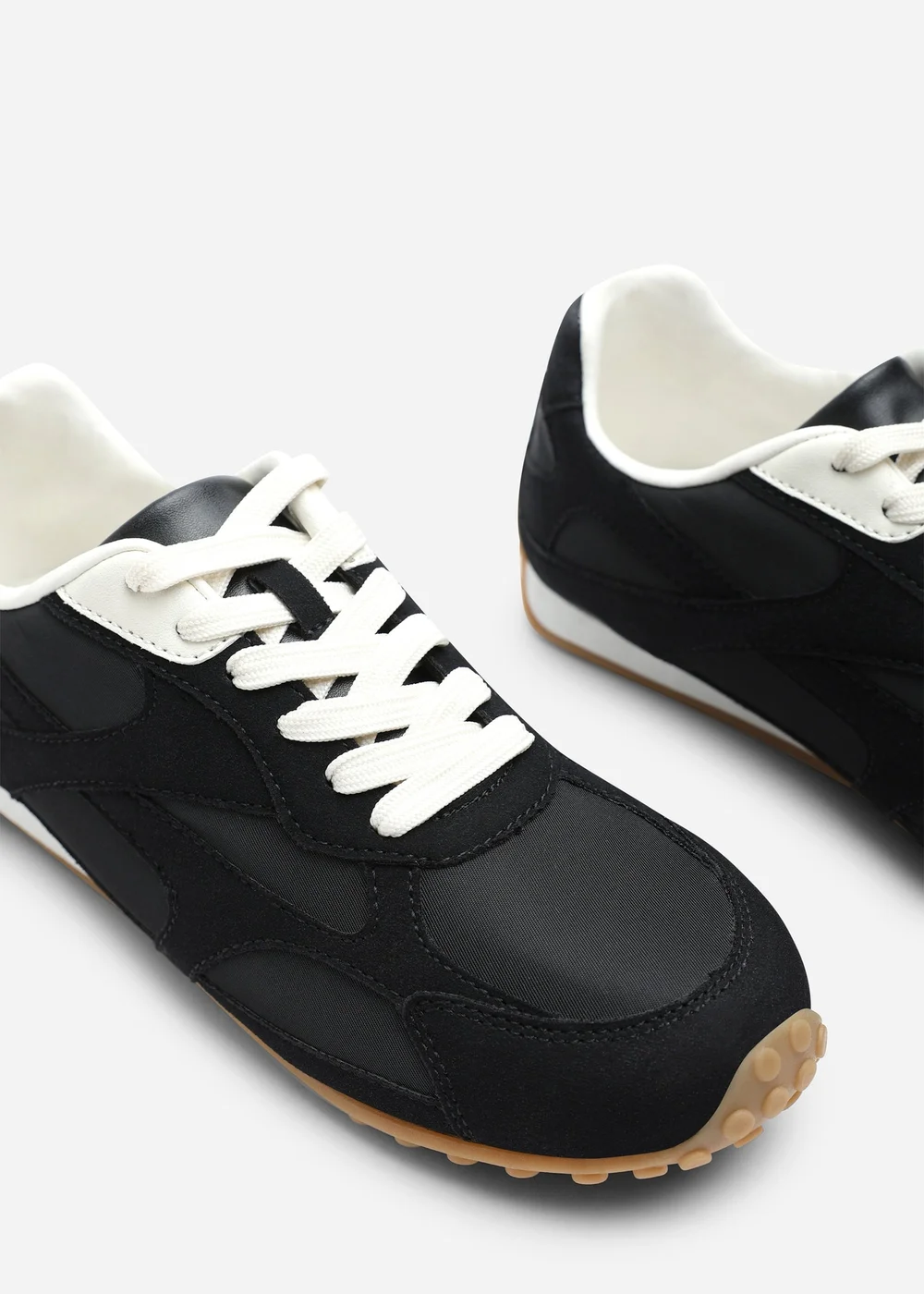 Where's That From Marleigh Black Faux Suede Retro Runner Trainer - 4 Image 5