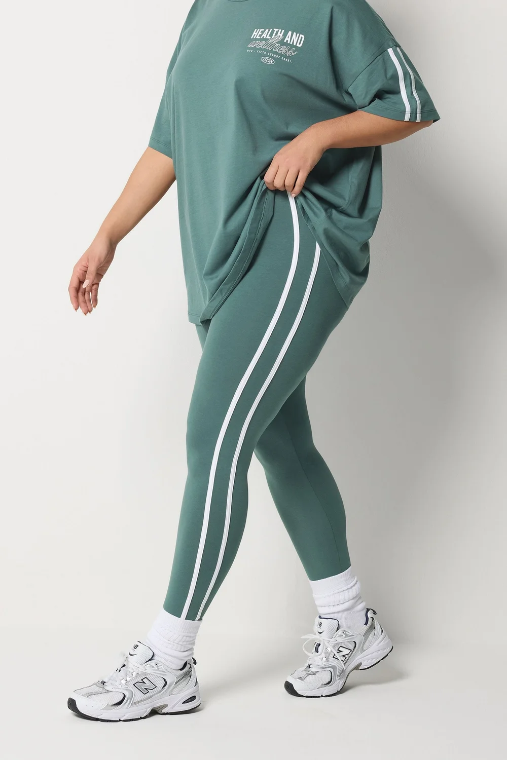 Yours Active Curve Blue Side Stripe Leggings - 24 Image 2