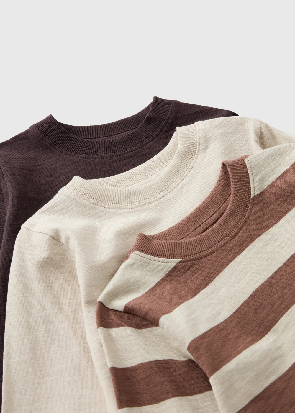 3 Pack Boys Beige T-Shirts (1-8yrs) - 1.5-2 Yrs Image 2