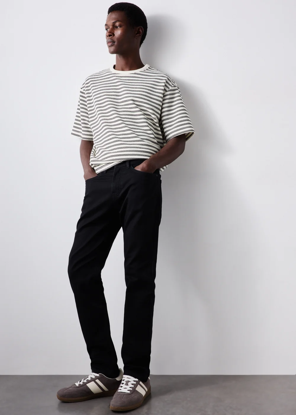 Black Comfort Slim Fit Jeans - 30 R Image 1