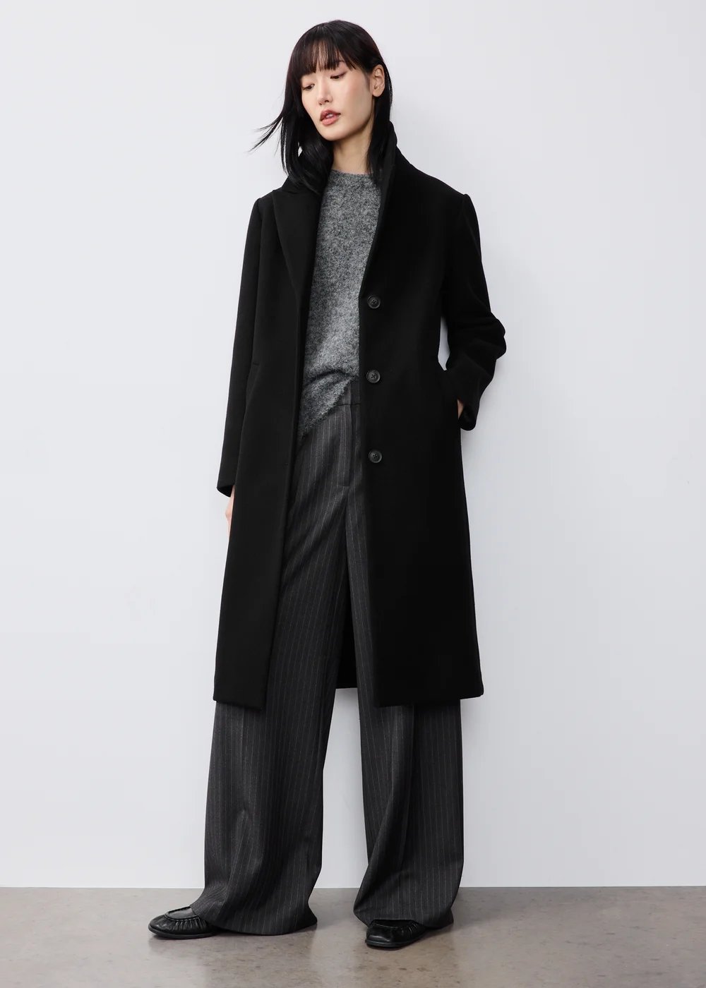 Black Tailored Coat - 16 Image 1