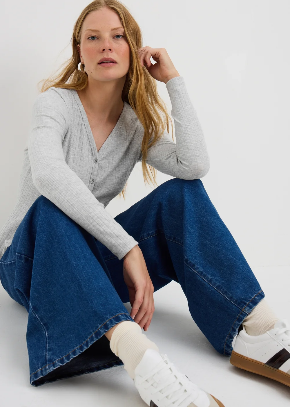 Grey Ribbed V-Neck Cardigan - 8 Image 1