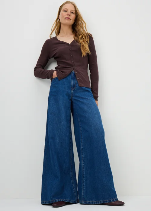 Raisin Ribbed V-Neck Cardigan - 8 Image 2