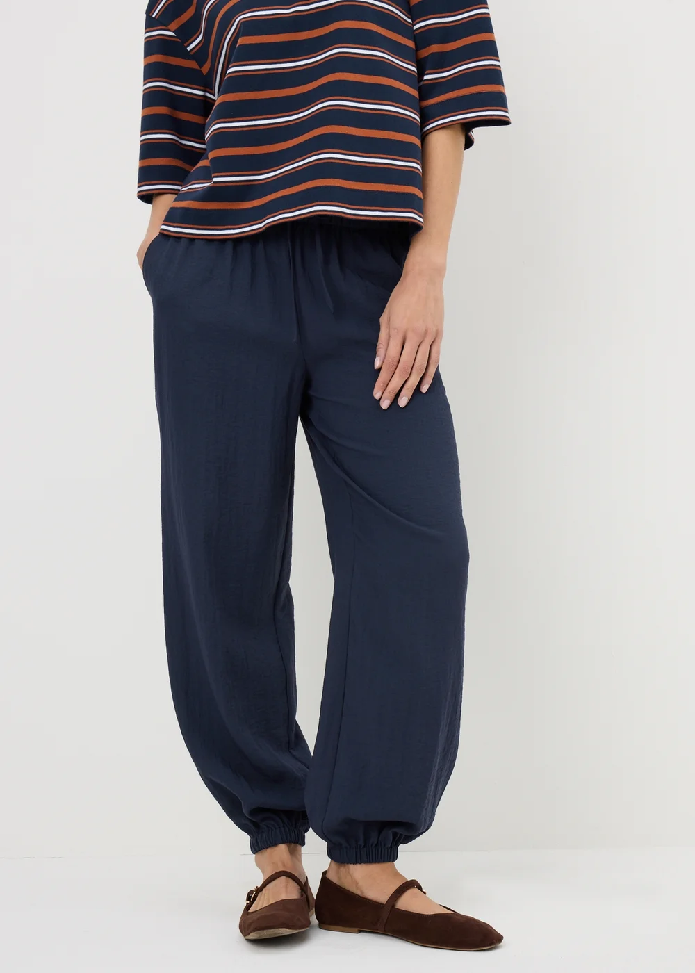 Navy Woven Cuffed Co Ord Trousers - 8 Image 2