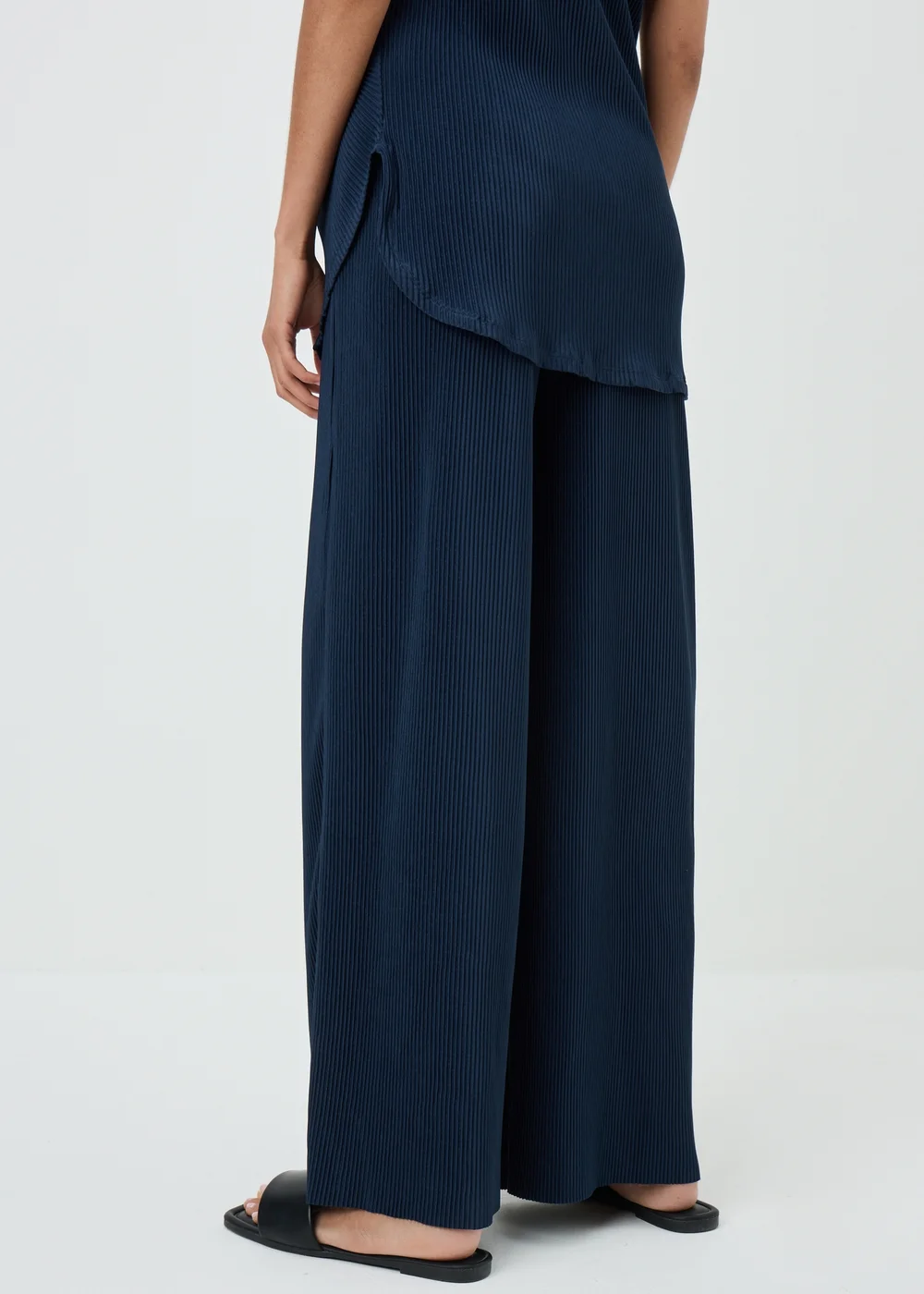 Navy Plisse Wide Leg Co Ord Trousers - 20/L29 Image 2