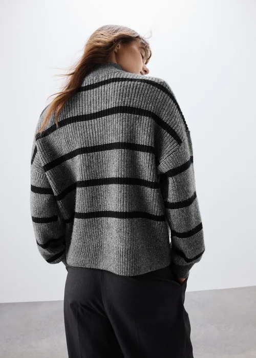 Grey Striped Quarter Zip Jumper - XS Image 4