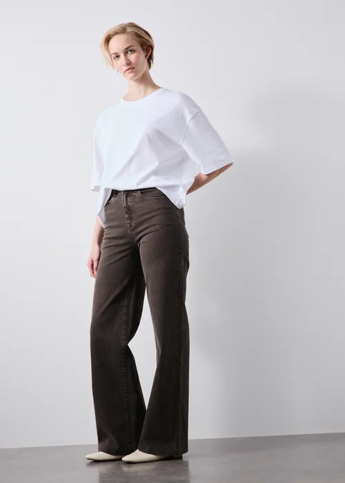 Chocolate Brown Stretch Mid Rise Wide Leg Jeans - 28/L29 Image 1