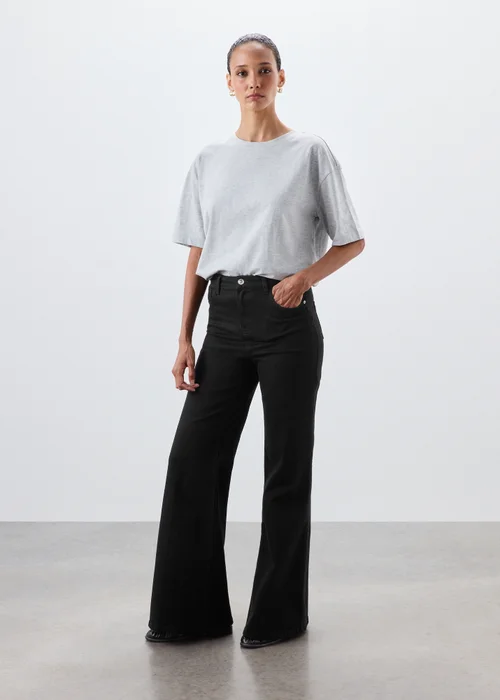 Black Flared Leg Jeans - 24/L29 Image 4