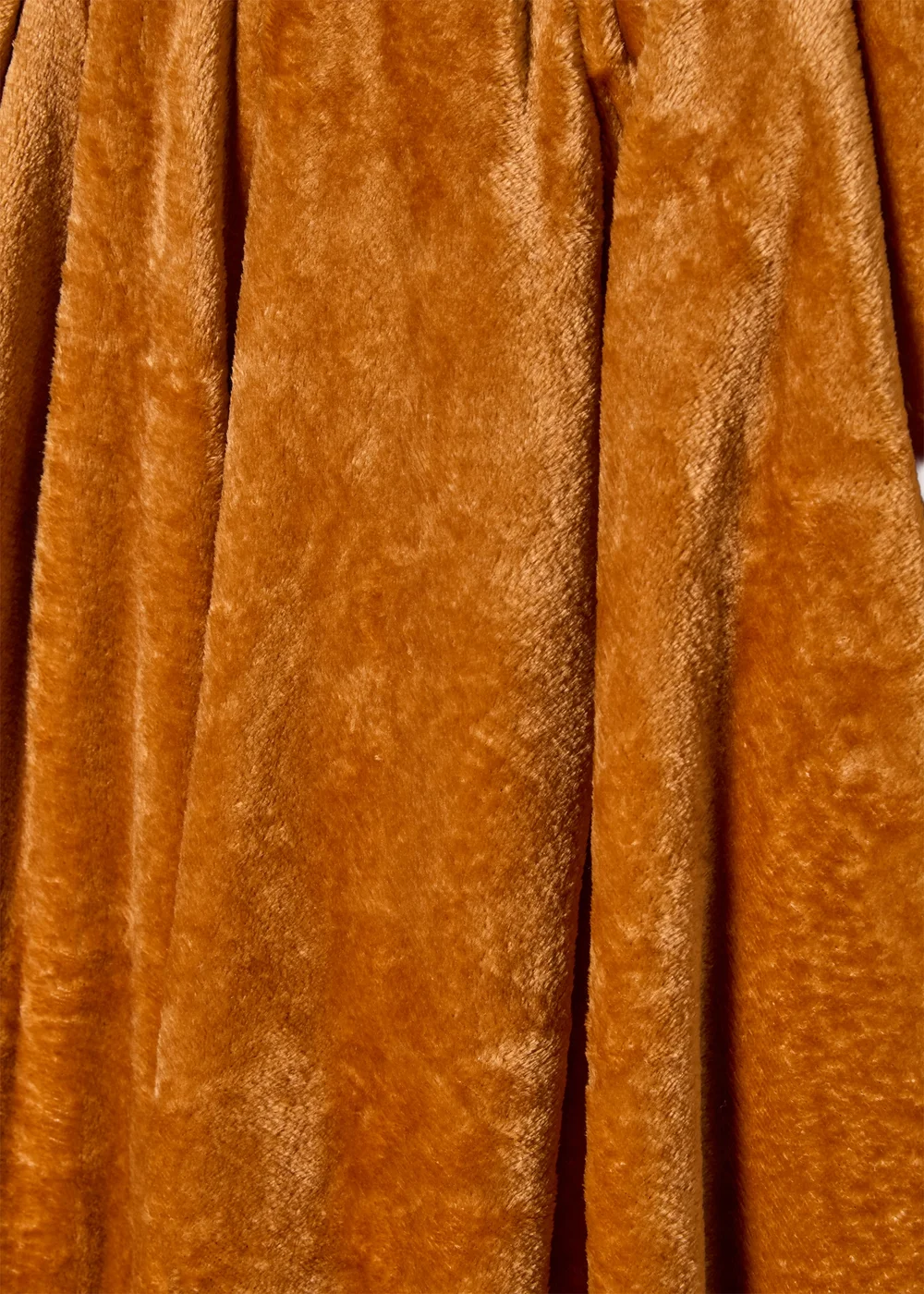 Toffee Fleece Throw Image 2