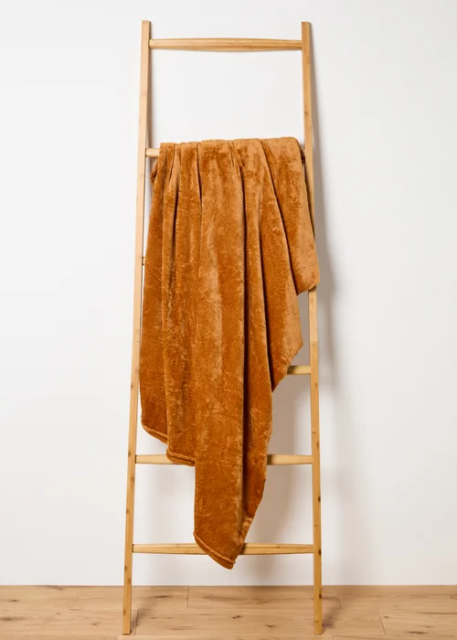 Toffee Fleece Throw Image 1