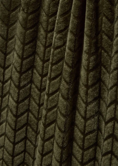 Olive Chevron Embossed Fleece Throw Image 2