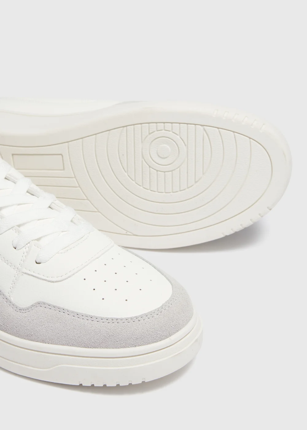 White Retro Smart Trainers - 6 Image 2