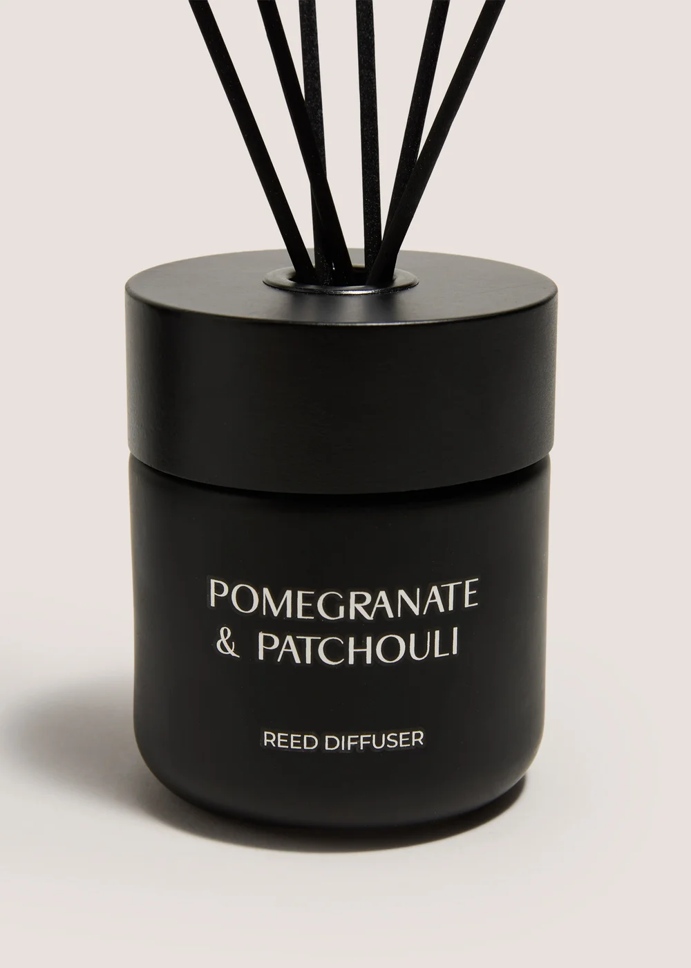 Pomegranate & Patchouli 180ml Diffuser Image 2