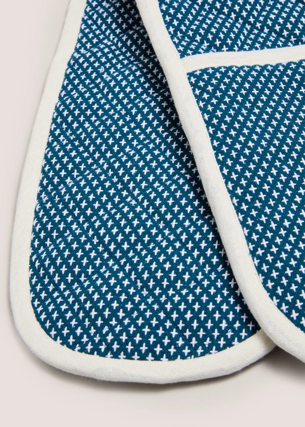 Teal Contrast Stitch Oven Glove Image 2
