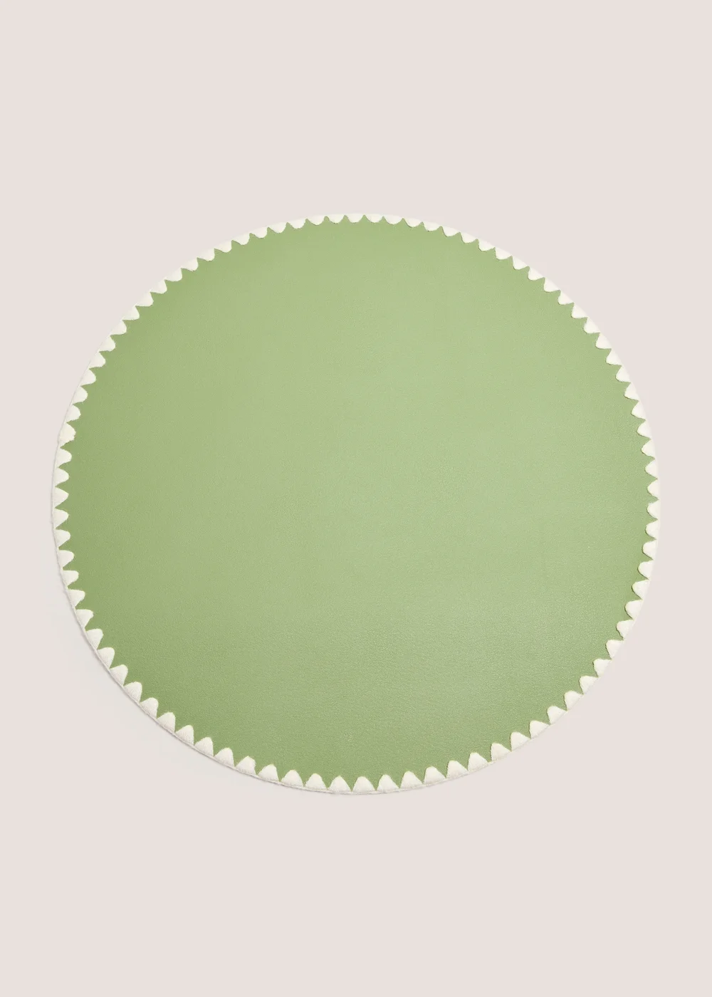 2 Pack Black PVC Round Placemats Image 1