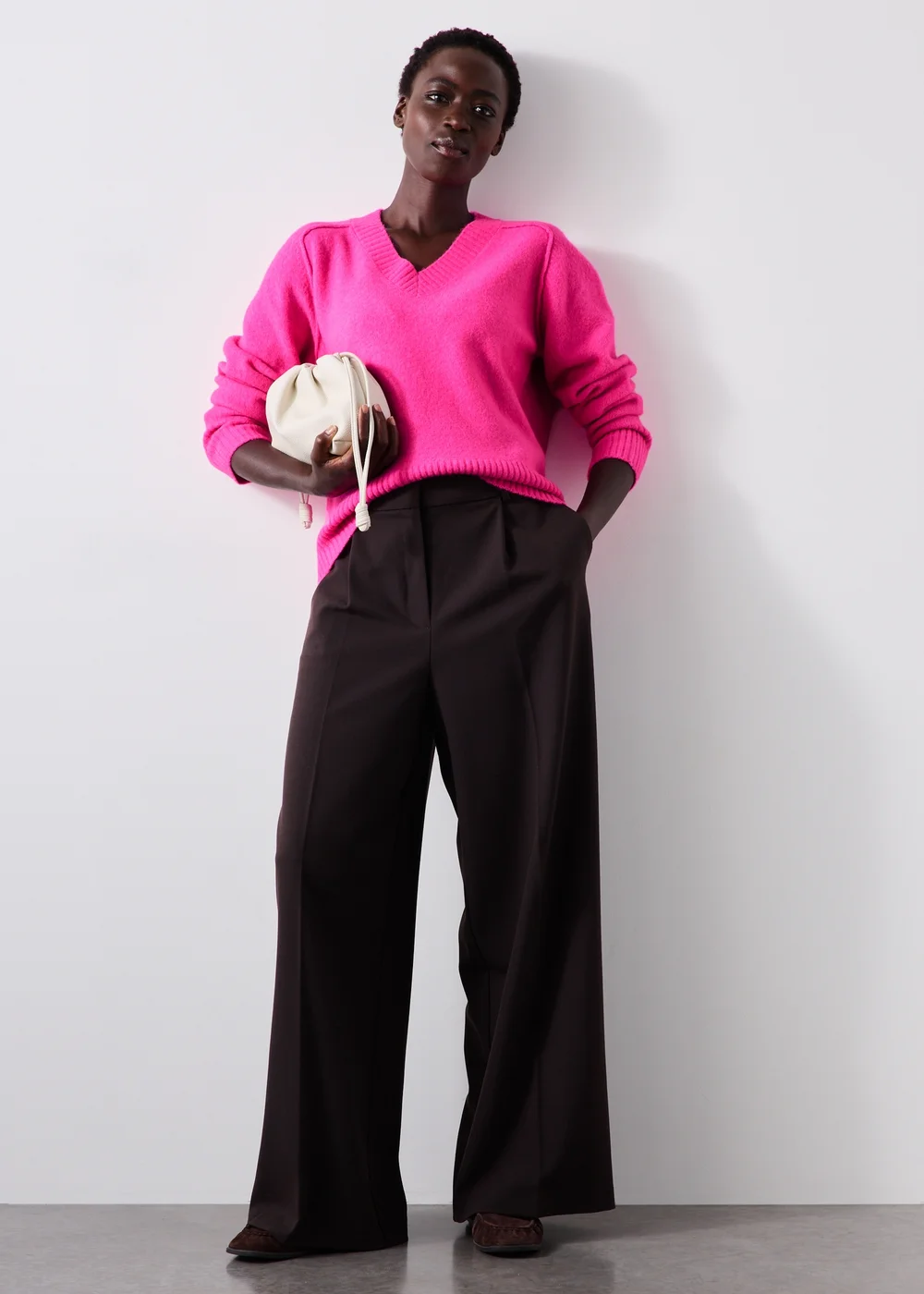 Pink V-Neck Knit Jumper - XS Image 4