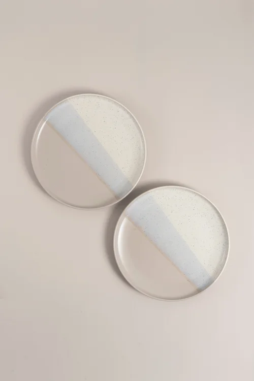 2 Pack Cream Reactive Dinner Plates Image 1