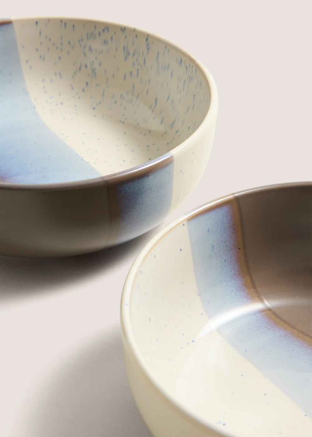 2 Pack Grey Reactive Bowls Image 2