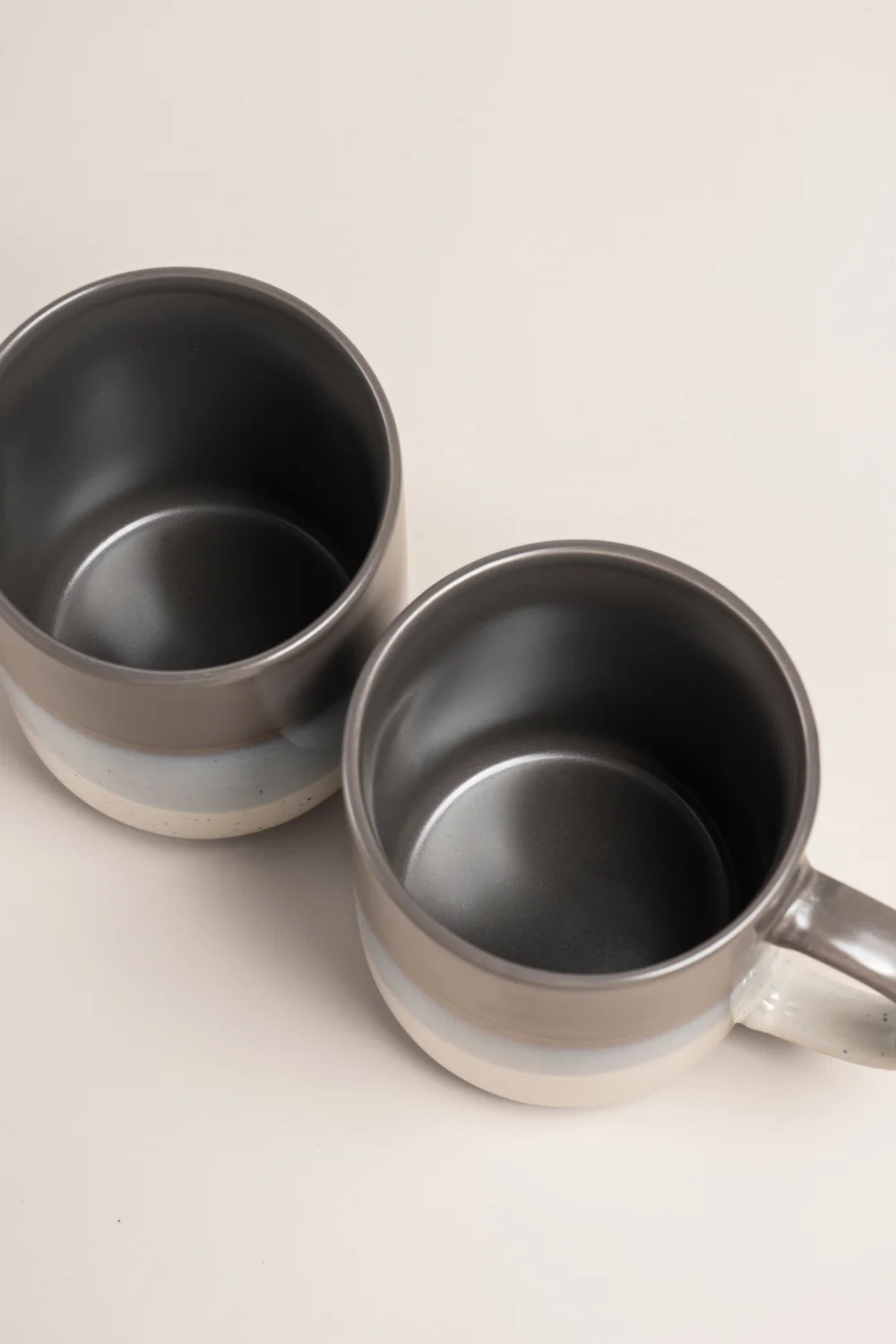 2 Pack Grey Reactive Mug Set Image 2