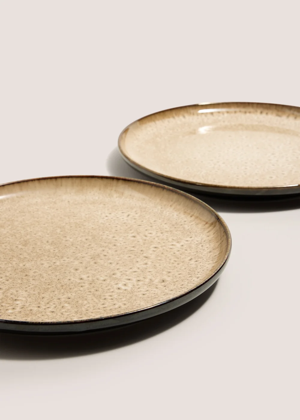 2 Pack Brown Speckle Dinner Plates Image 2
