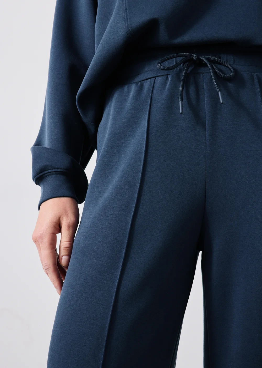 Souluxe Navy Wide Leg Jogging Bottoms - S Image 3
