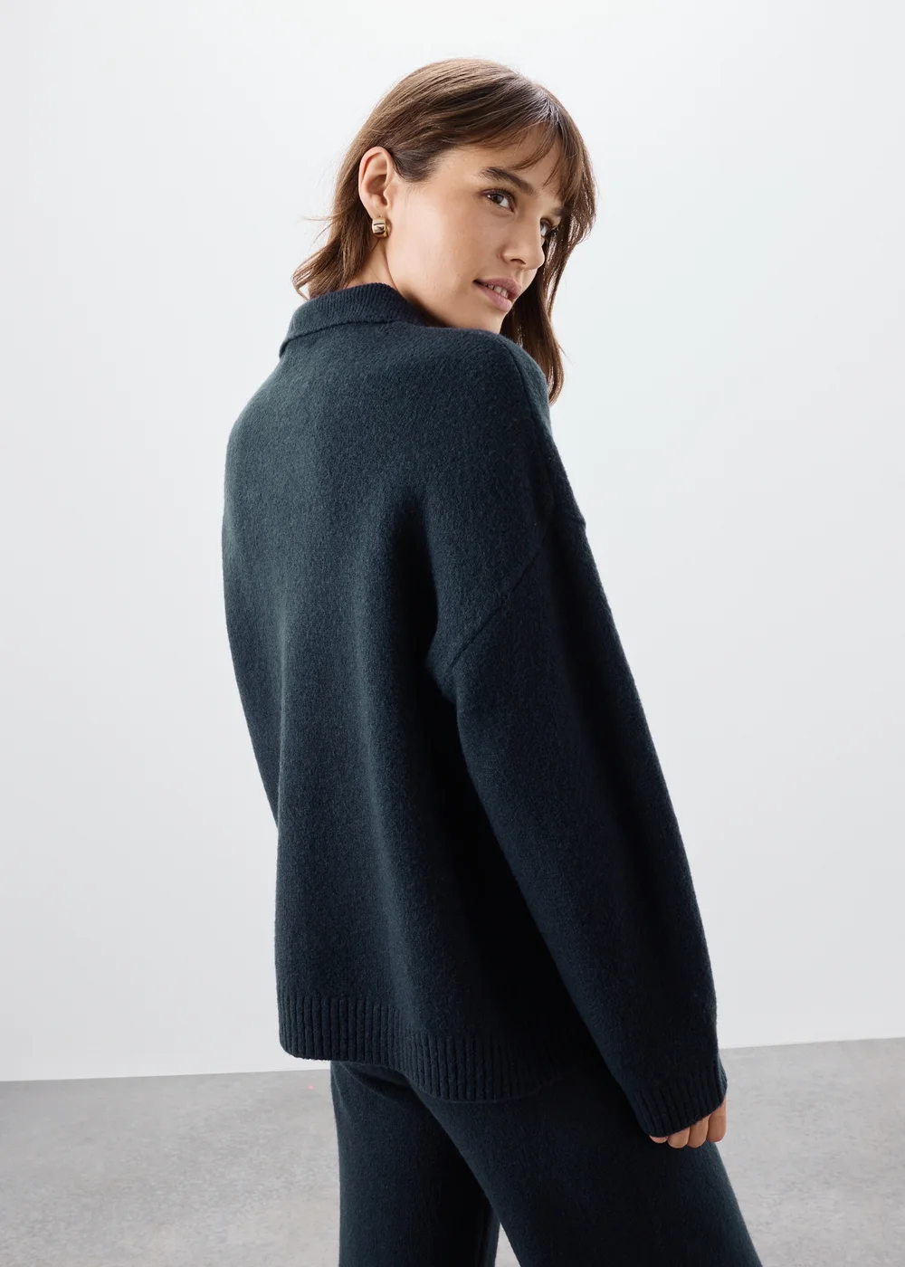 Navy Open Collar Relaxed Jumper - S Image 2