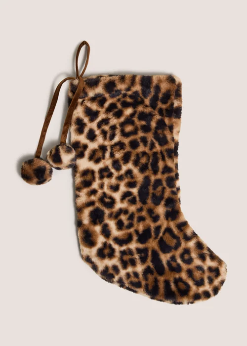 Leopard Print Stocking Image 1