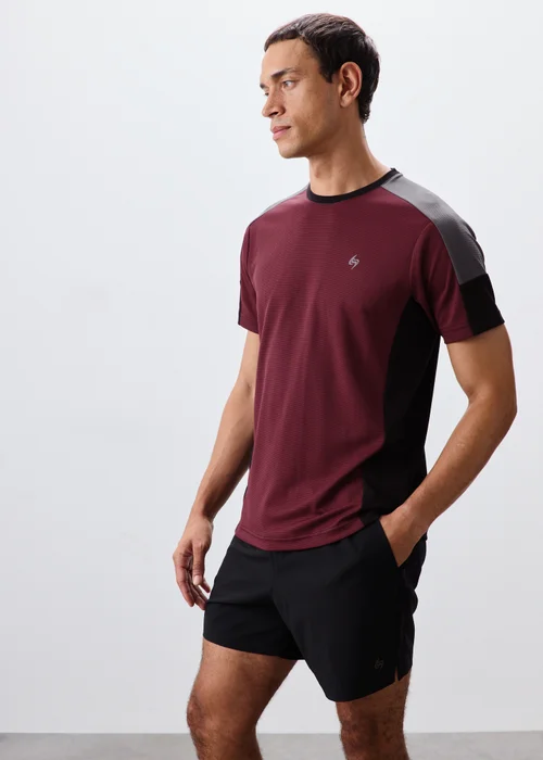 Souluxe Burgundy Panel Sports T-Shirt - S Image 3