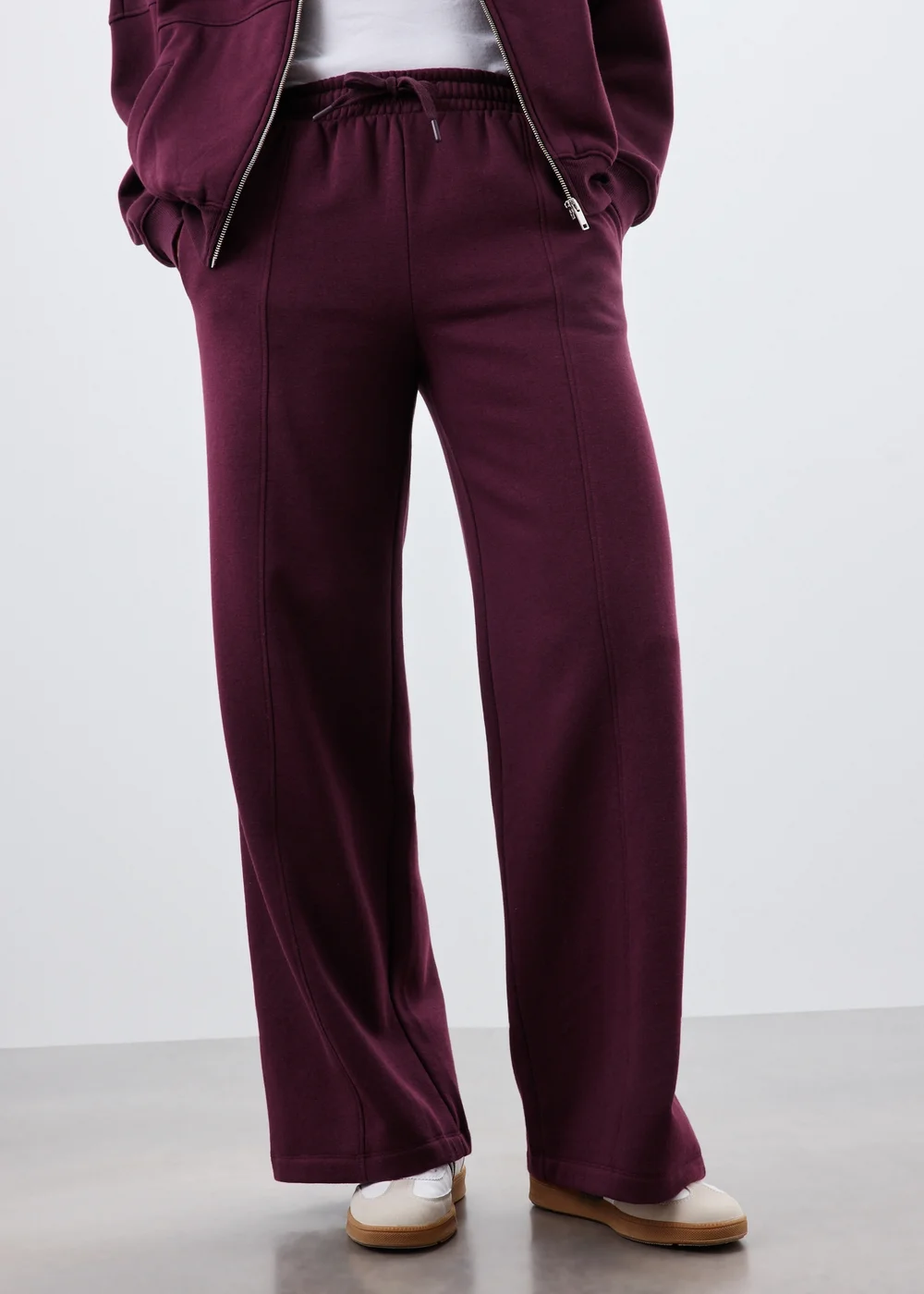 Burgundy Wide Leg Co Ord Jogging Bottoms - XS Image 2