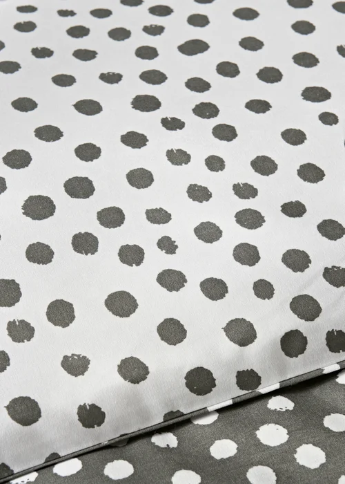 Grey Spotted Duvet Set & Fitted Sheet Bundle - Double Image 3
