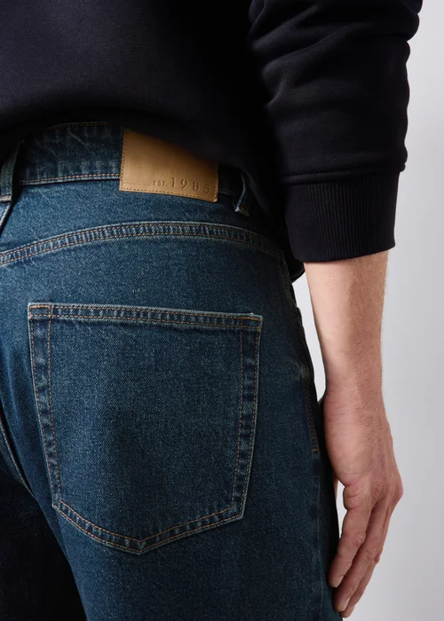 Dark Wash Relaxed Fit Vintage Jeans - 30 R Image 3