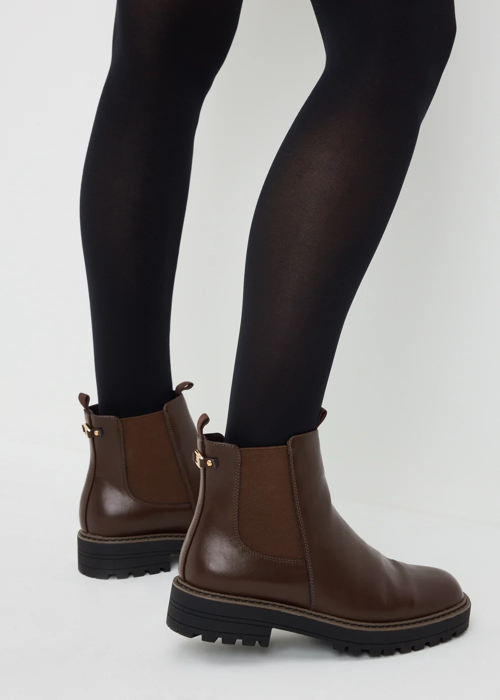 Brown Chelsea Boot - 3 Image 2