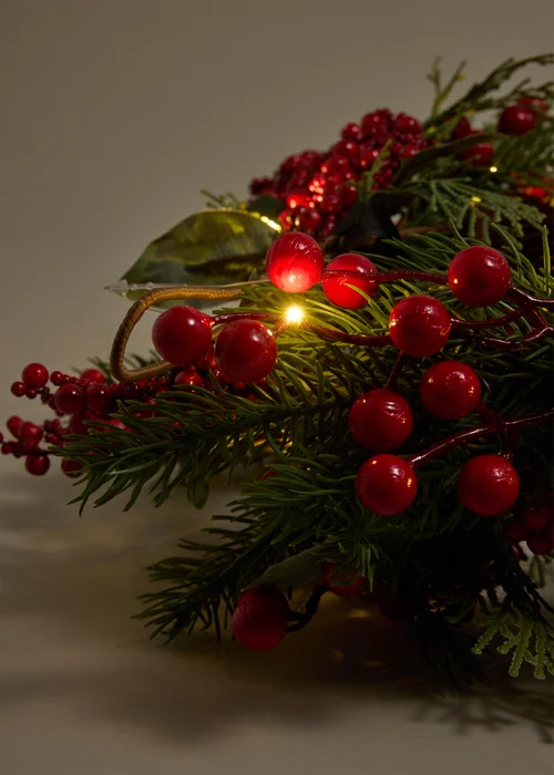 Red Pre-Lit Berries Christmas Garland Image 2