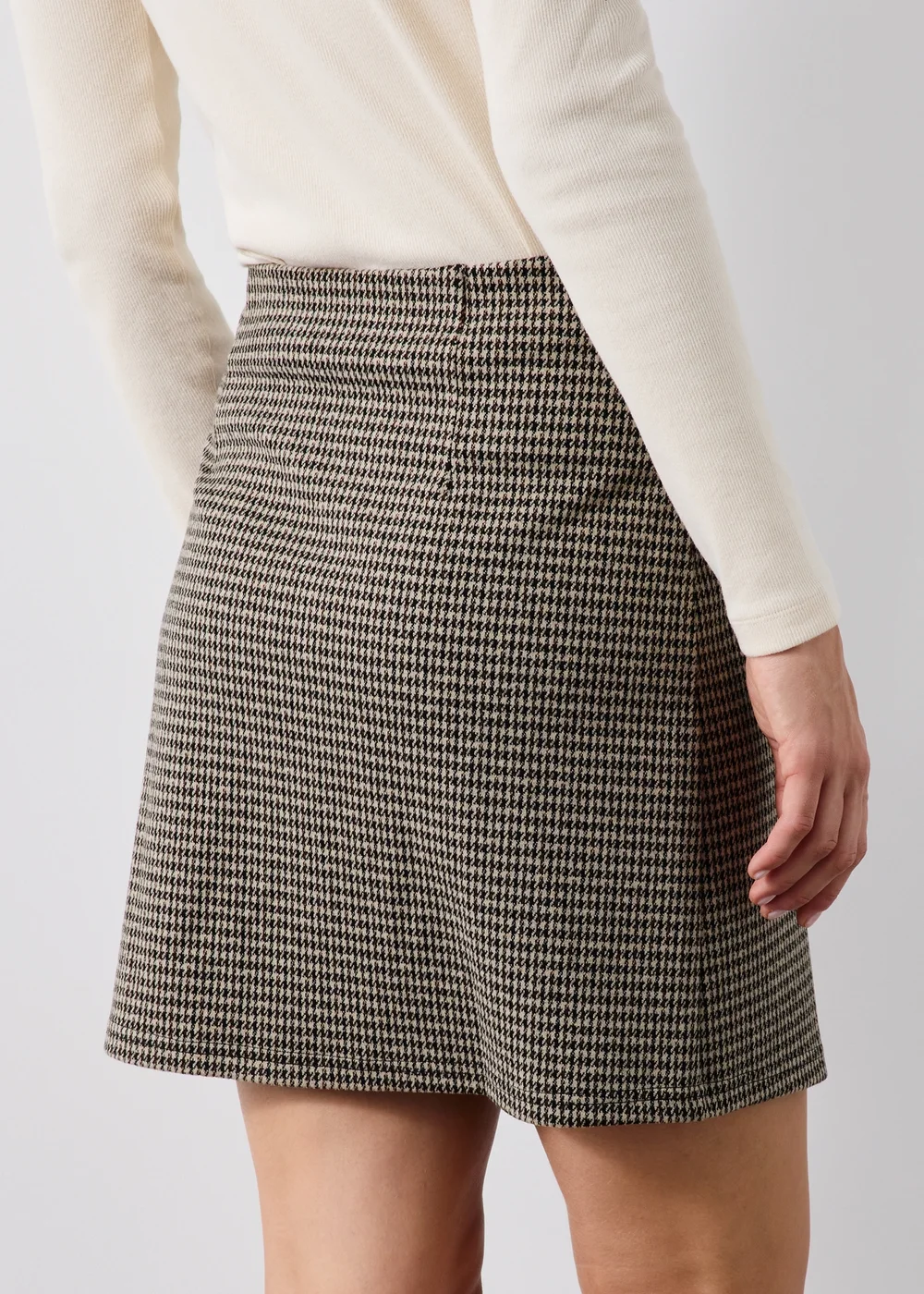 Brown Check Double Pocket Mini Skirt - 14 Image 2